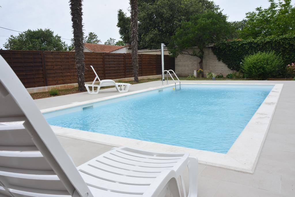 Filipovic Apartments With Pool 비오그라드나모루 외부 사진
